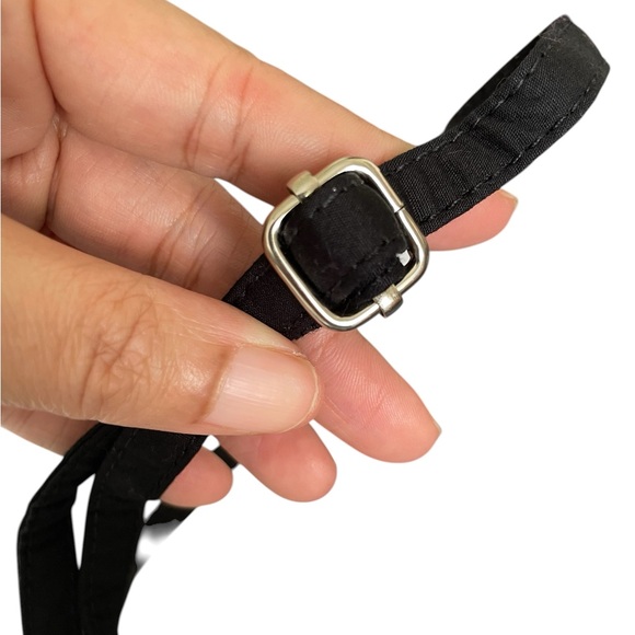 Donna Sharp Lanai Quilted Floral Cellphone Purse - Picture 8 of 10